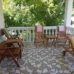 Tea T Villa *