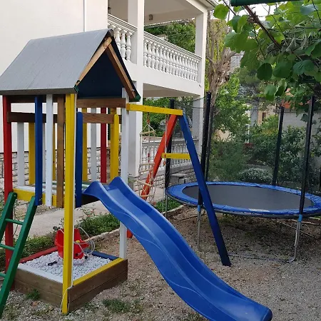 Tea T Biograd Na Moru