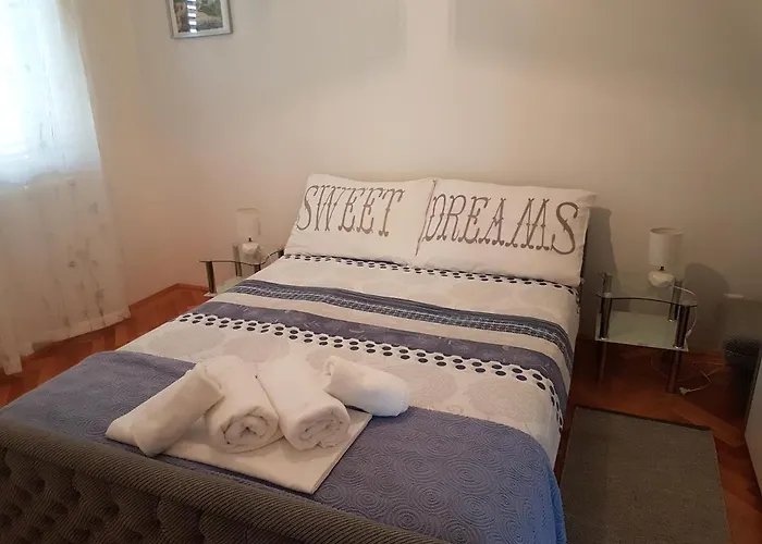 Tea T Biograd Na Moru